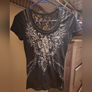 Black fitted shirt. Size Medium.